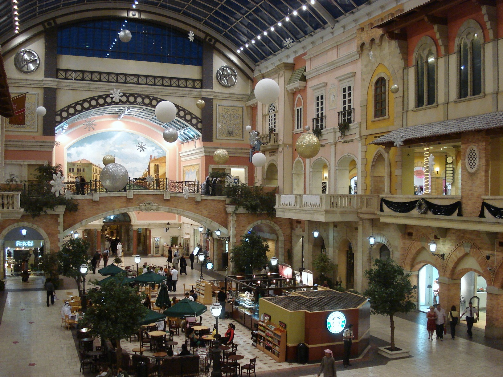 Mercato Shopping Mall